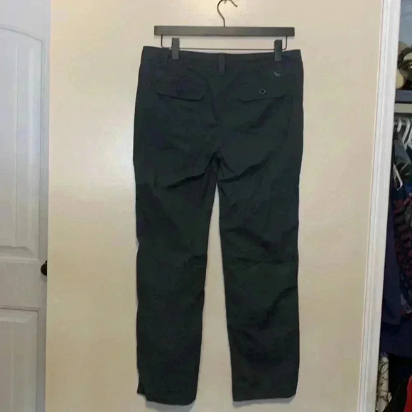 Eddie Bauer Hi-rise women’s NWOT Blue /Gray Lightweight Straight Leg Pants - Picture 2 of 14